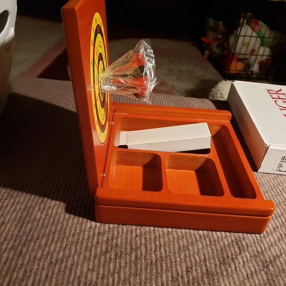 Jewelry Box with Target inside - Picture 7 of 16